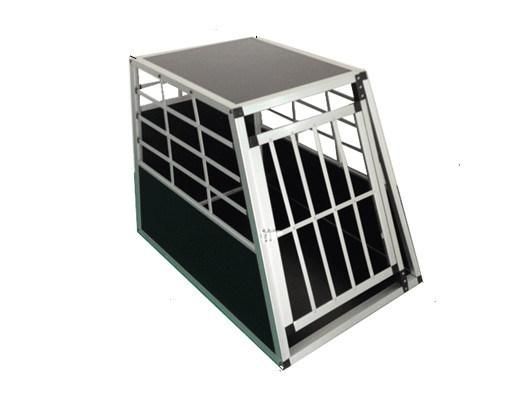 Alu Dog Box with Round Bars and Firm Board