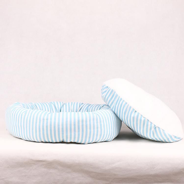Wholesale Amazon Sleeping Soft Fabric High-Loft Dog Cushion Pillow Plush Dog Beds Luxury Pet Bed in Stock