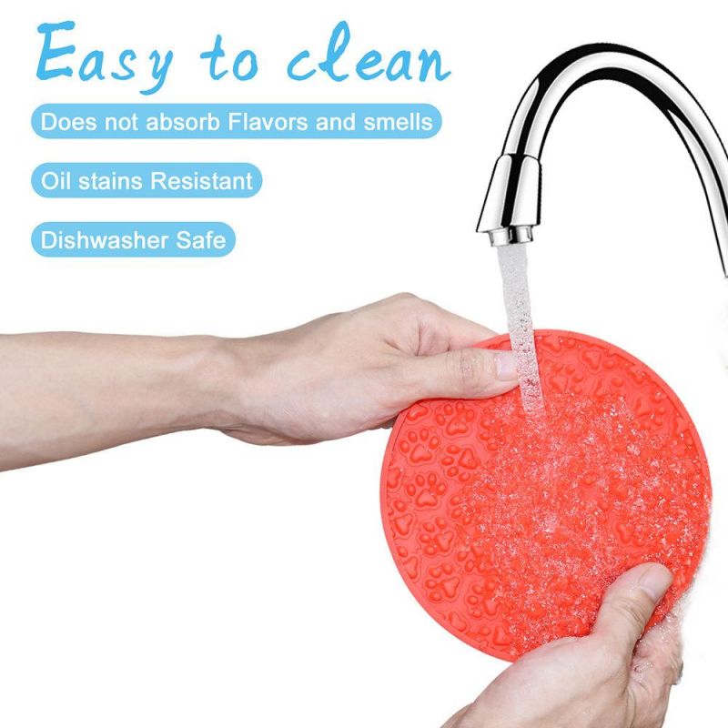 Dog Peanut Butter Lick Pad for Shower Dog Training Attachment