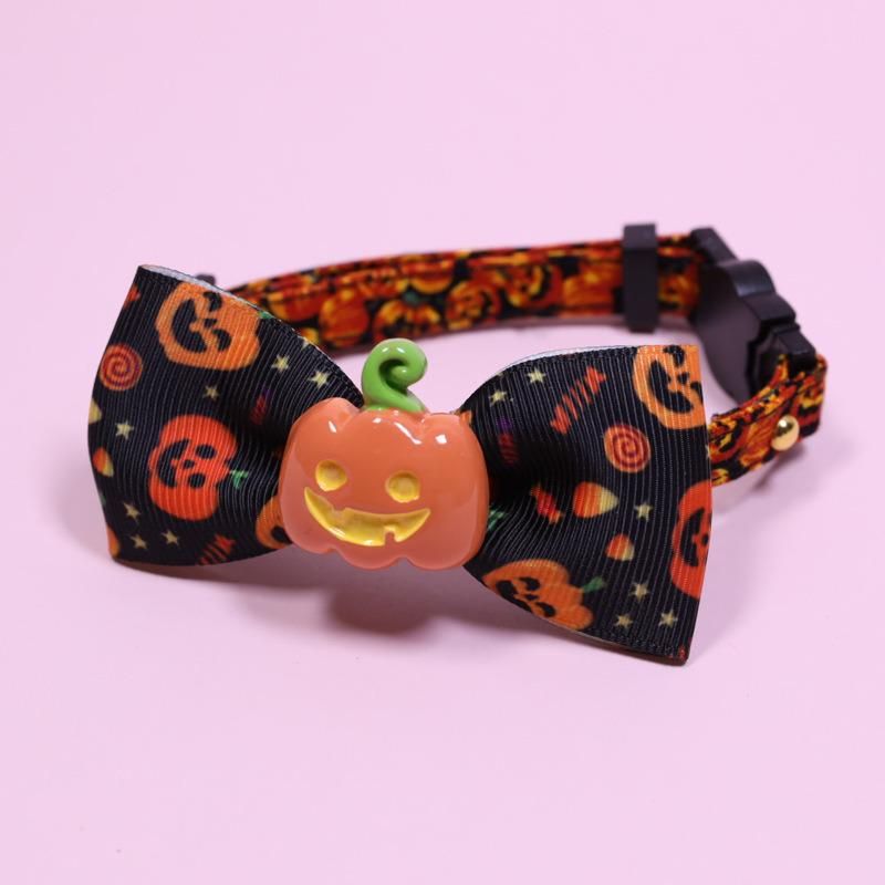 Wholesale Halloween Kitten Puppy Pet Accessories Dog Collar Cat Pet Bow Ties Bells