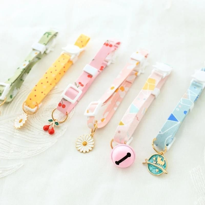 Cute Simple Design Beautiful Catch Eye Dog Collar Tie Wholesale