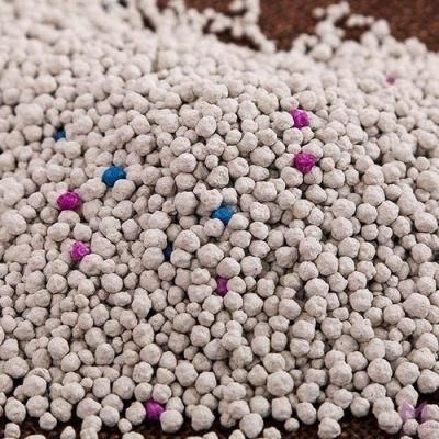 Factory Price Fast Clumping Ultra Less Dust Cat Products Bentonite Cat Litter