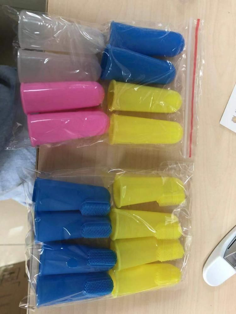 Good Quality Pet Products Pet Colorful Silicone Finger Toothbrush