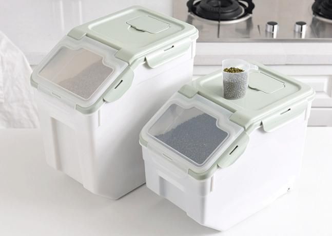 Pet Food Container