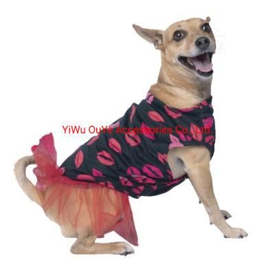 Customized Fashion Valentine&prime; S Day Kiss Dress Peplum Light-Weight Printing Vest Dog Accessories Apparel Pet Clothes